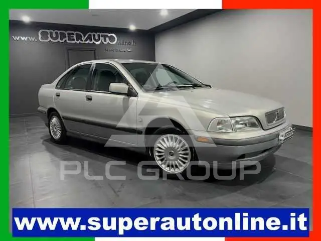 1998 Volvo S40