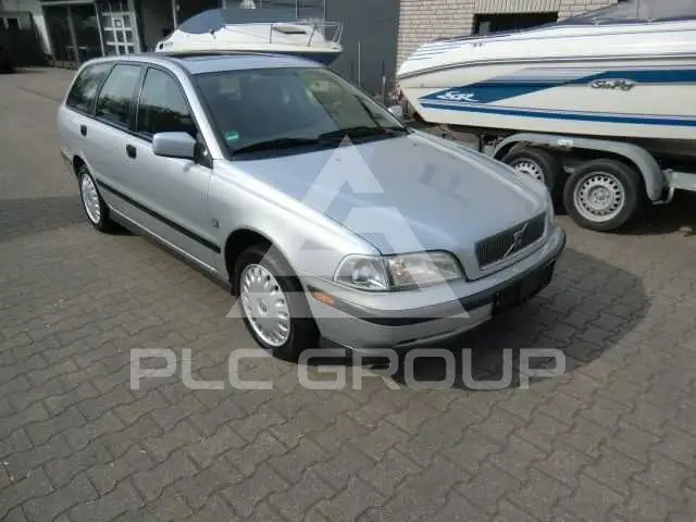 1998 Volvo V40