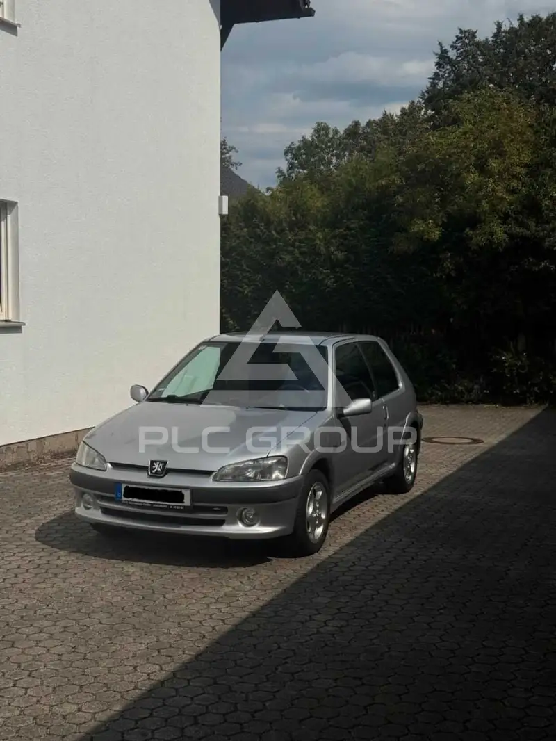 1998 Peugeot 106