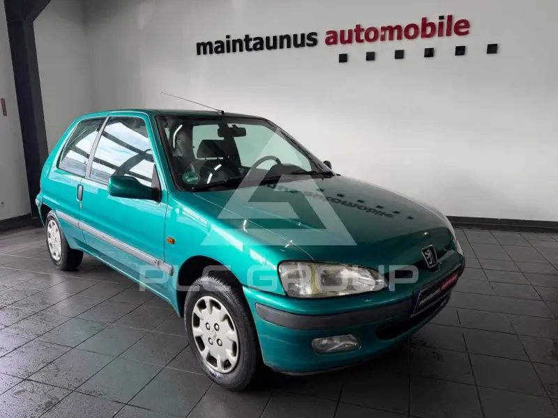 1998 Peugeot 106