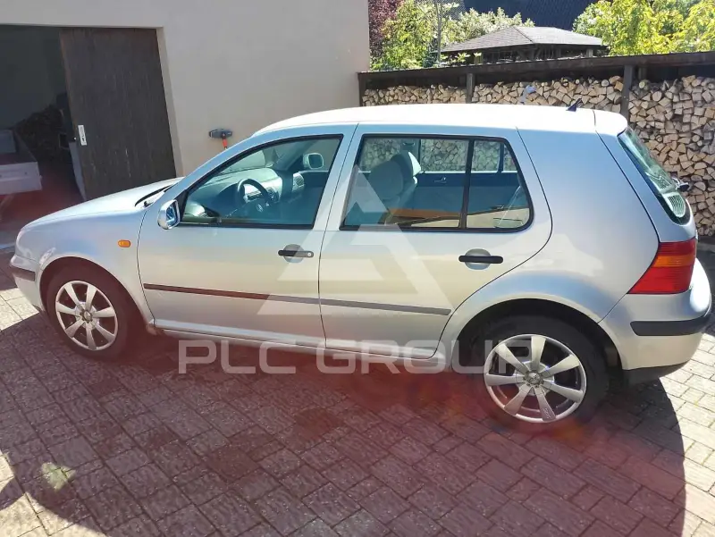 1998 Volkswagen GOLF