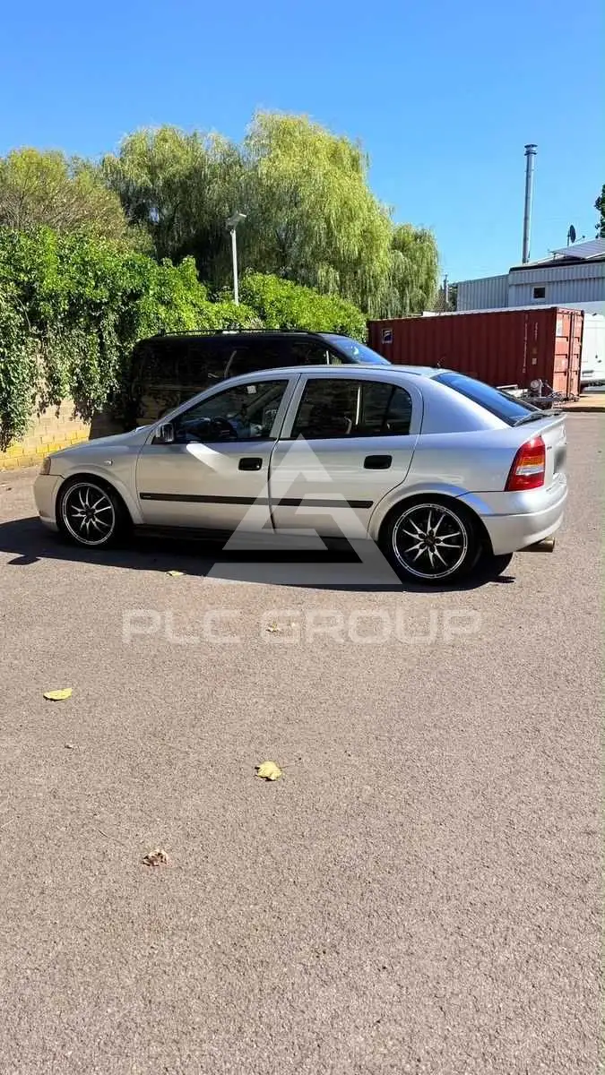 1998 Opel Astra