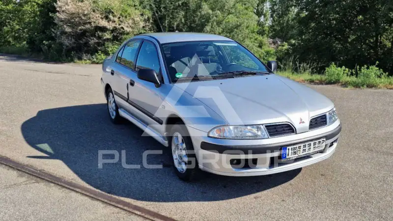 1999 Mitsubishi Carisma