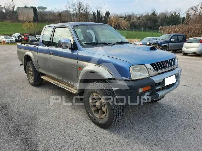 1999 Mitsubishi L200