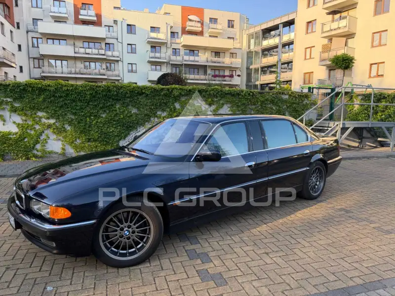 1999 BMW 750