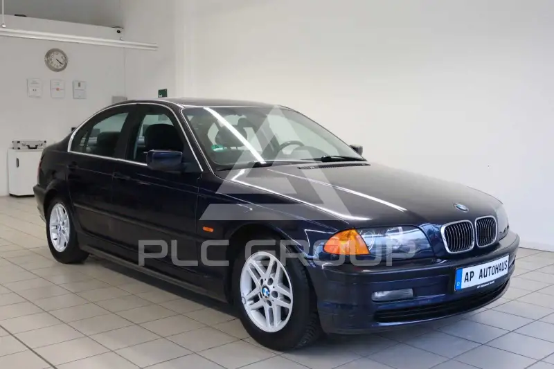 1999 BMW 323