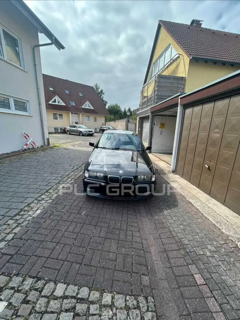 1999 BMW 316