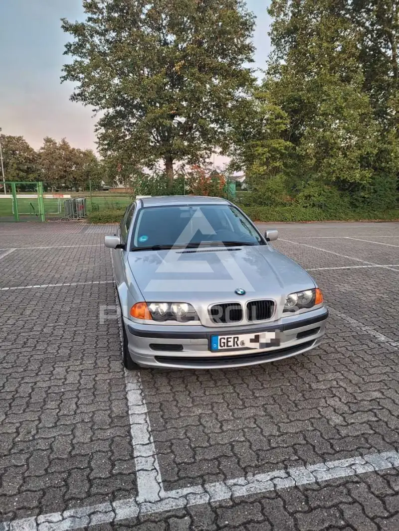 1999 BMW 316