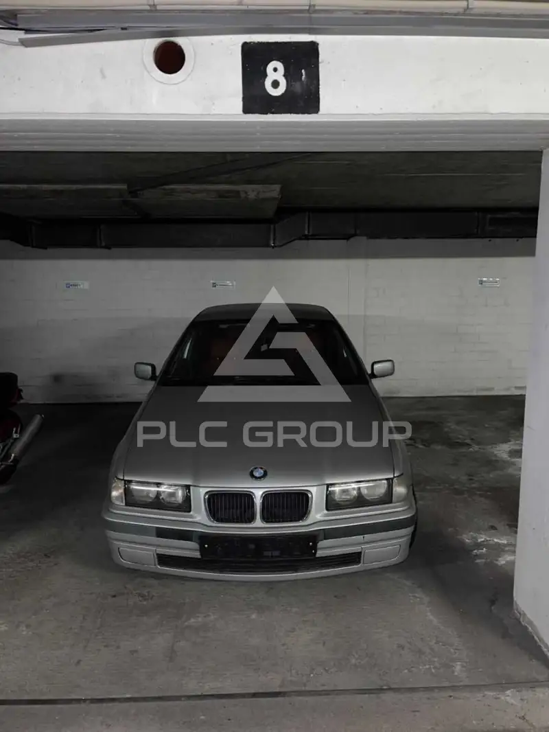 1999 BMW 316