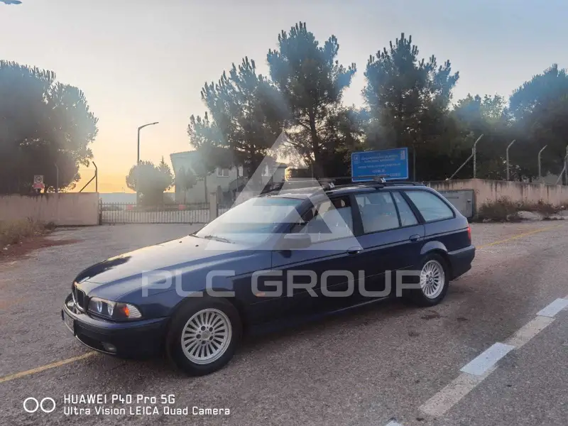 1999 BMW 523