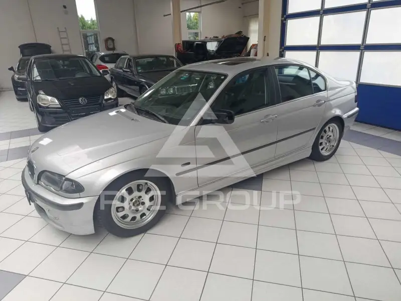 1999 BMW 328