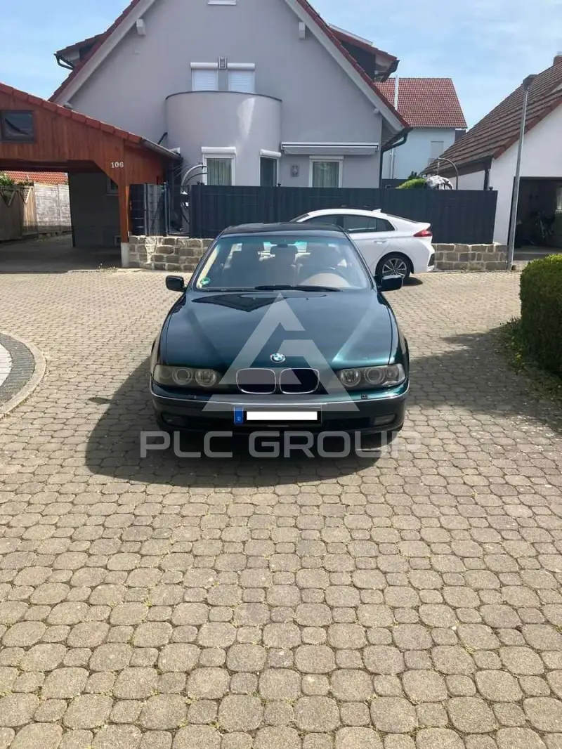 1999 BMW 528