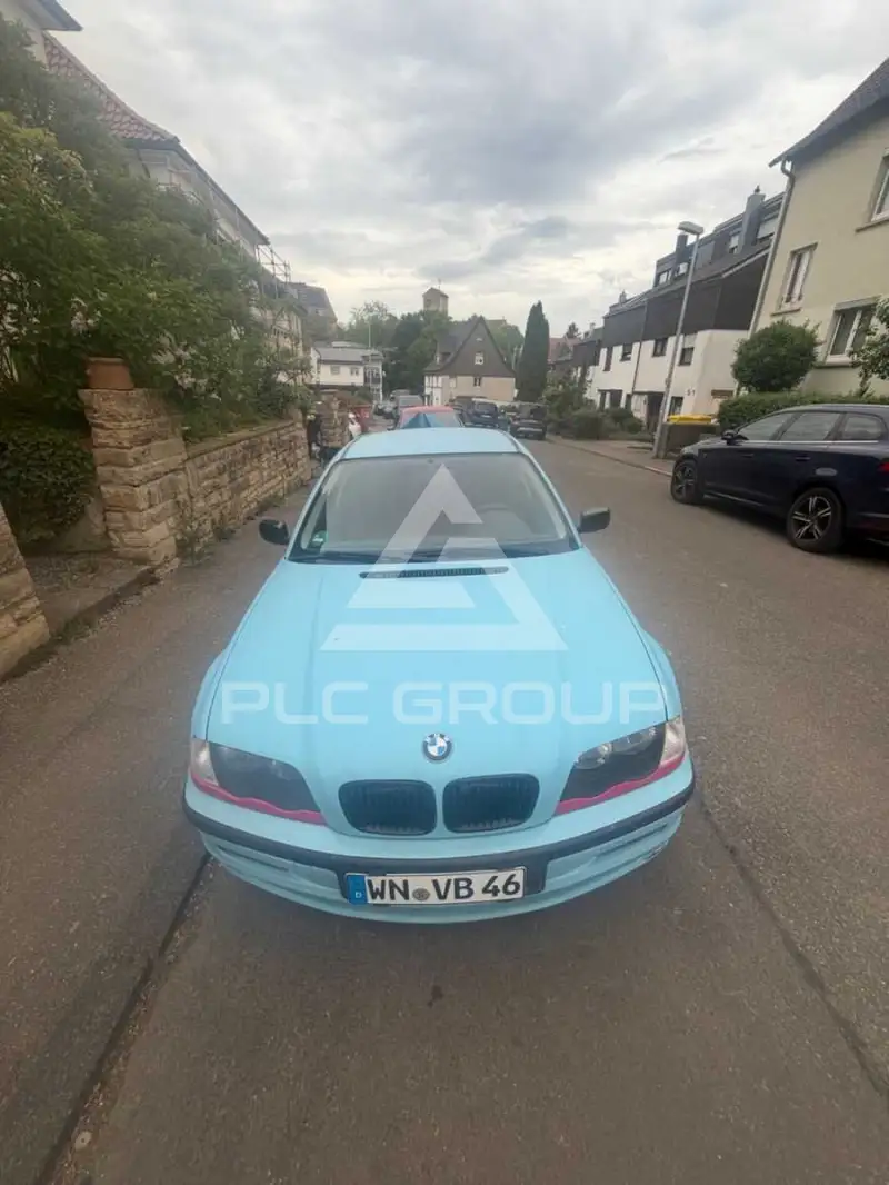 1999 BMW 320