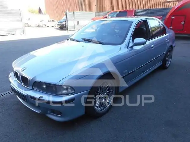 1999 BMW M5
