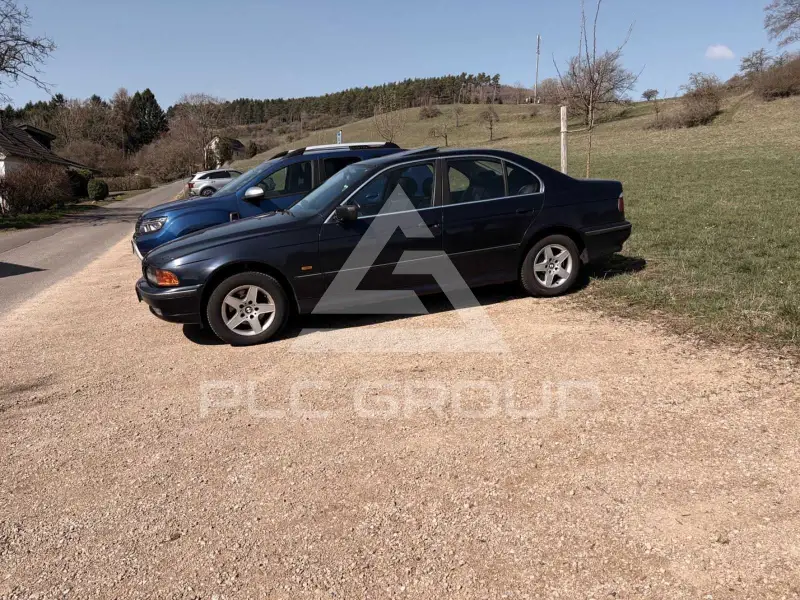 1999 BMW 520