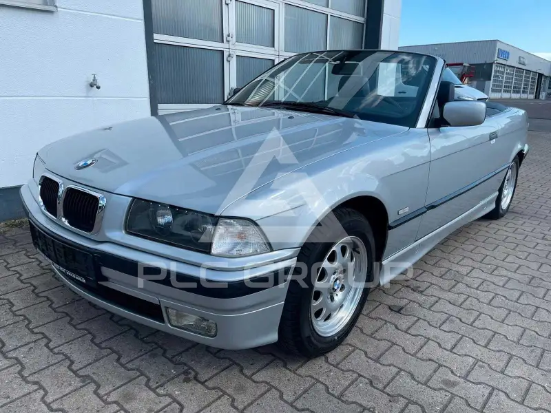 1999 BMW 318