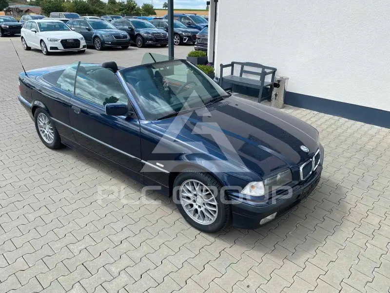 1999 BMW 318