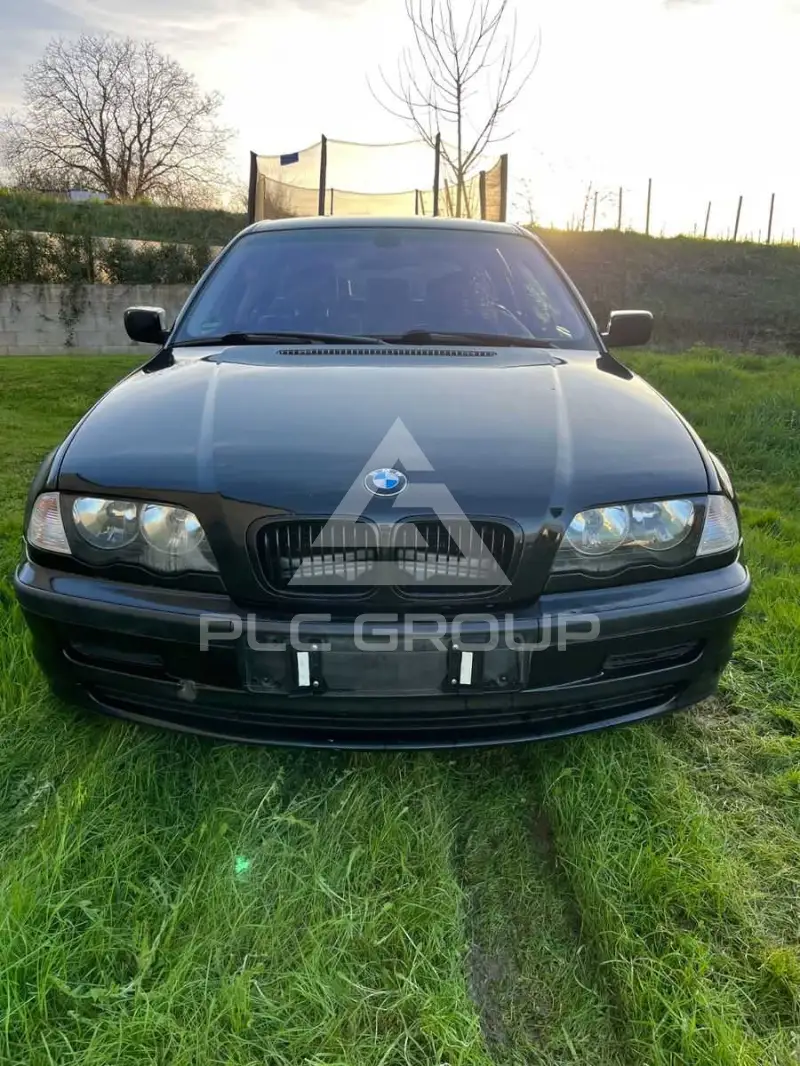 1999 BMW 318