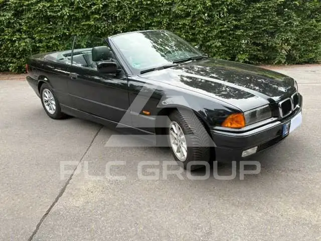 1999 BMW 318