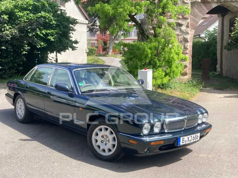 1999 Jaguar XJ