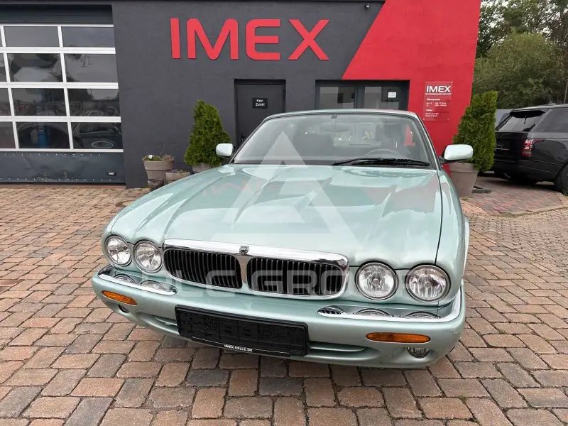 1999 Jaguar XJ