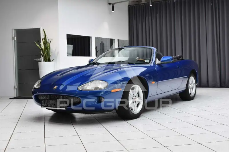 1999 Jaguar XKR