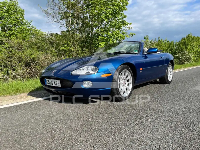 1999 Jaguar XKR