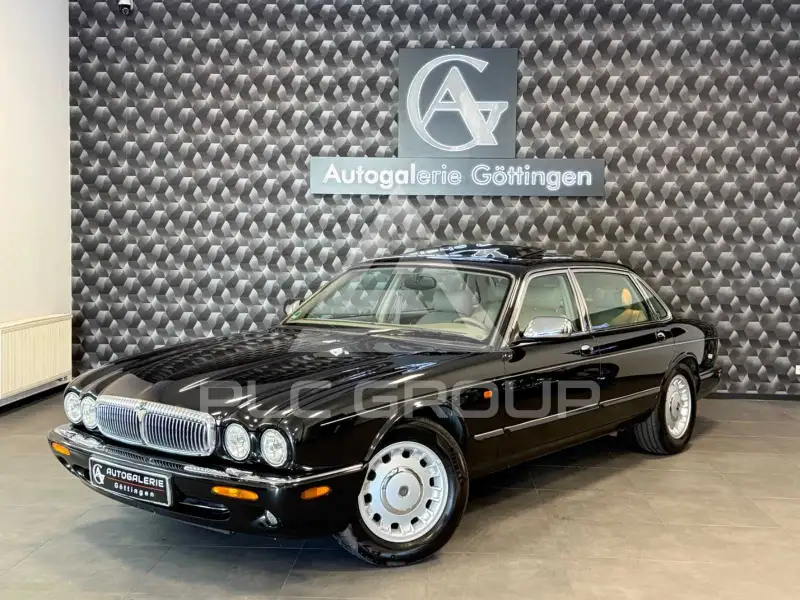 1999 Jaguar XJ
