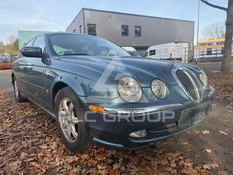 1999 Jaguar S-TYPE