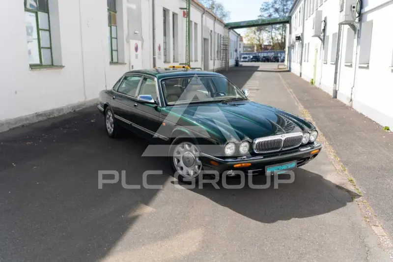 1999 Jaguar Daimler