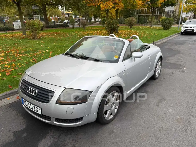 2000 Audi TT