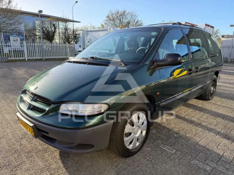 1999 Chrysler Grand Voyager