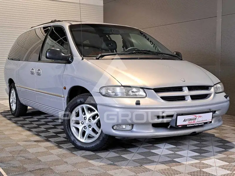 1999 Chrysler Grand Voyager