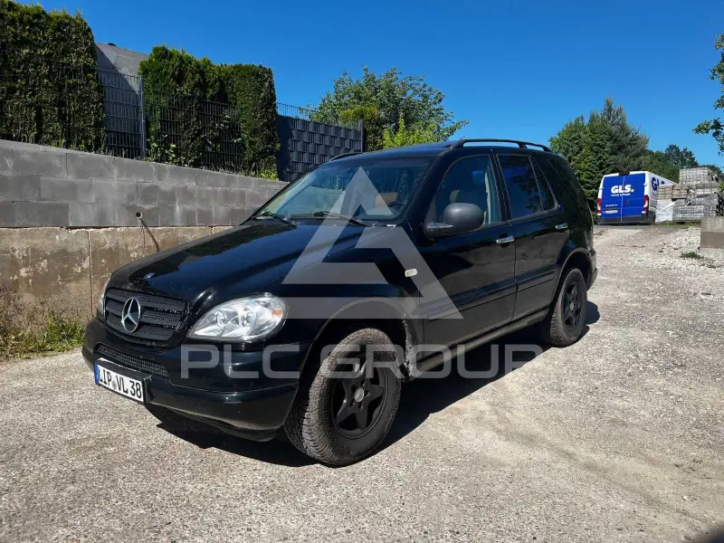 1999 Mercedes Benz ML 320