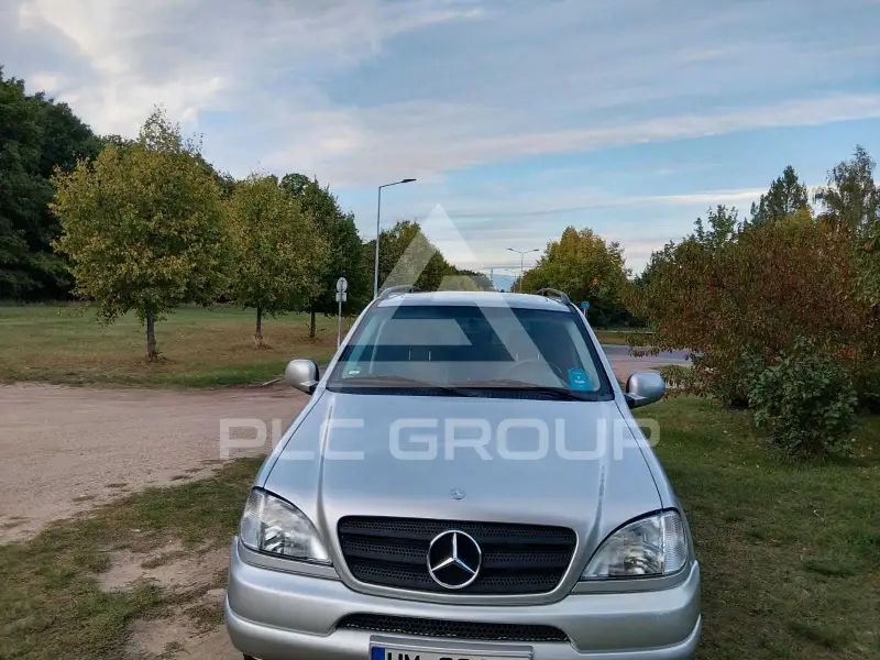 1999 Mercedes Benz ML 320