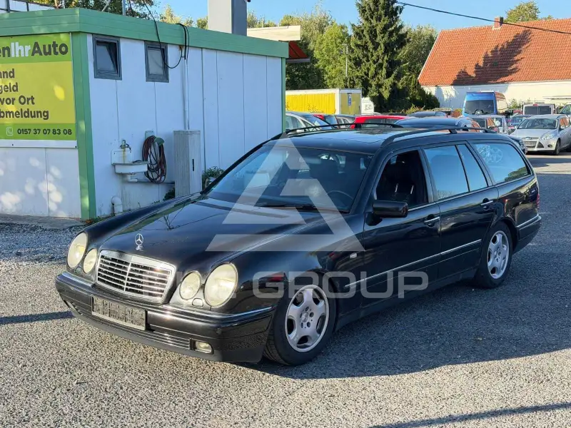 1999 Mercedes Benz E 320