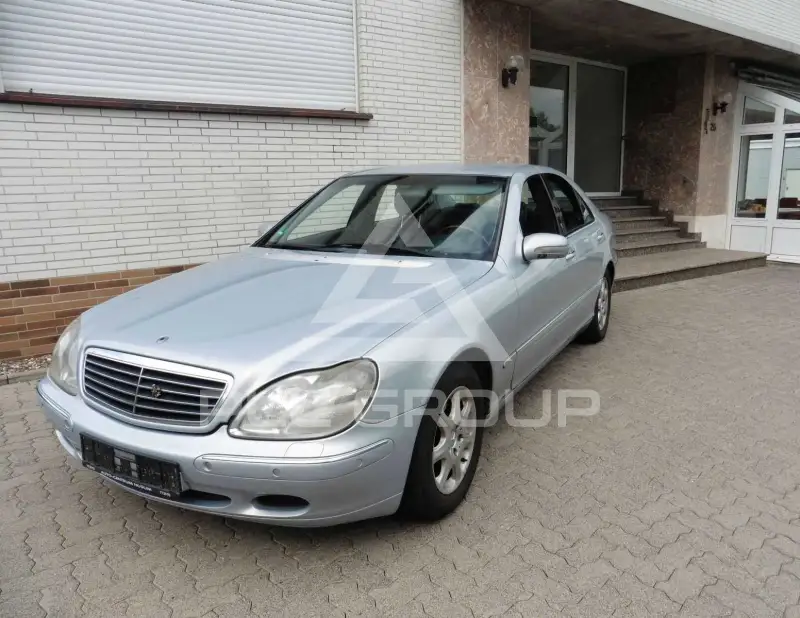 1999 Mercedes Benz S 320