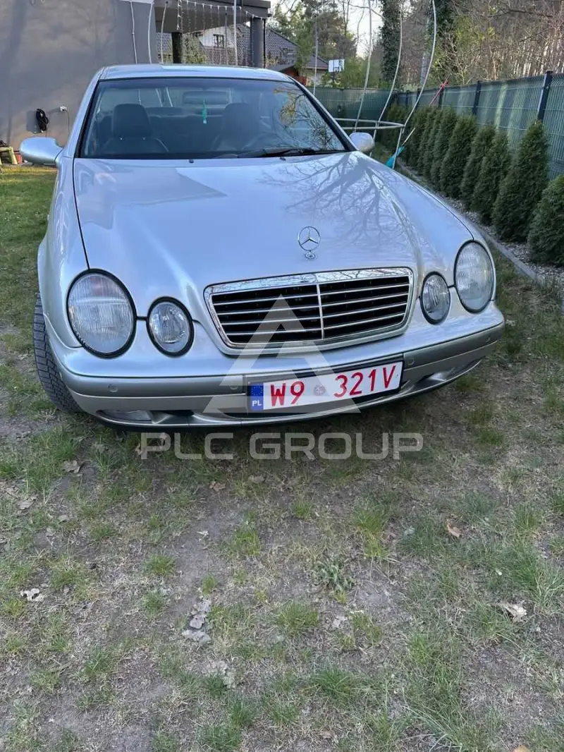 1999 Mercedes Benz CLK 200