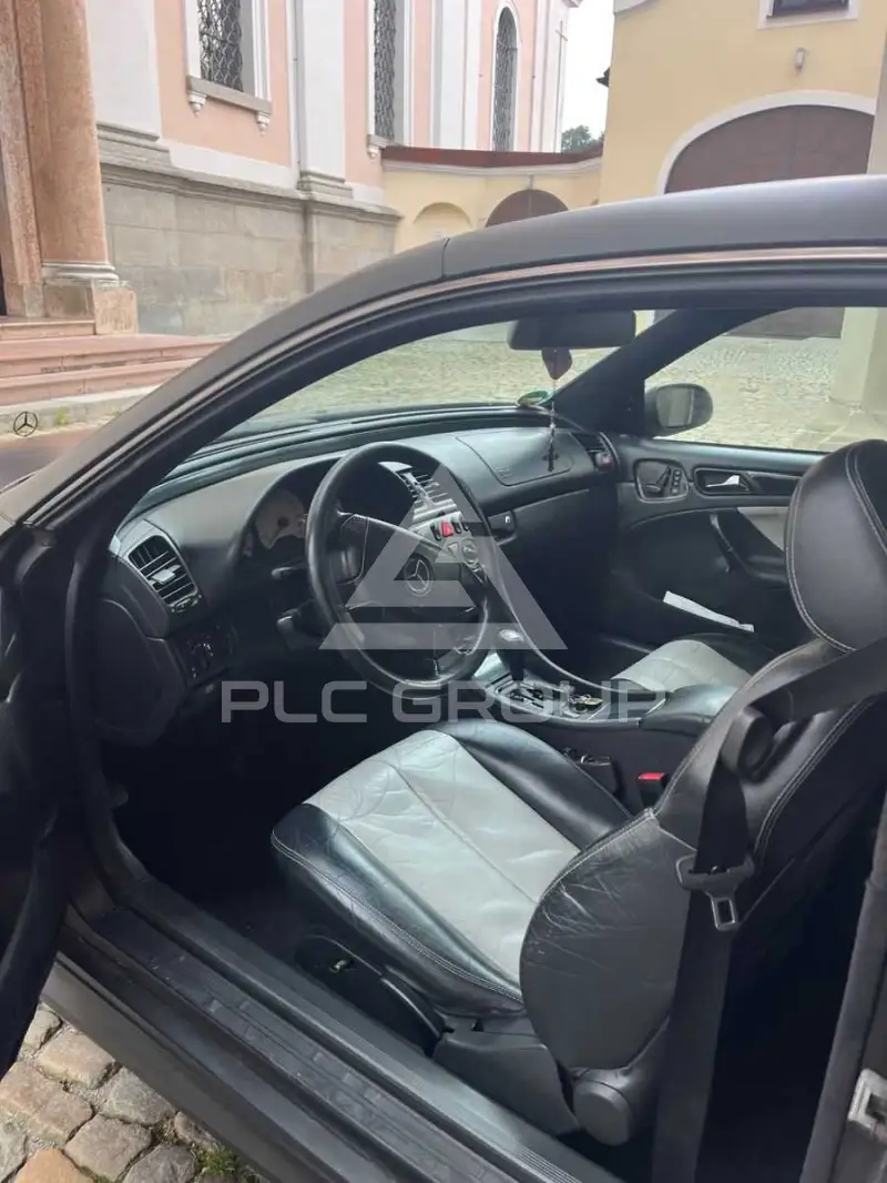 1999 Mercedes Benz CLK 200