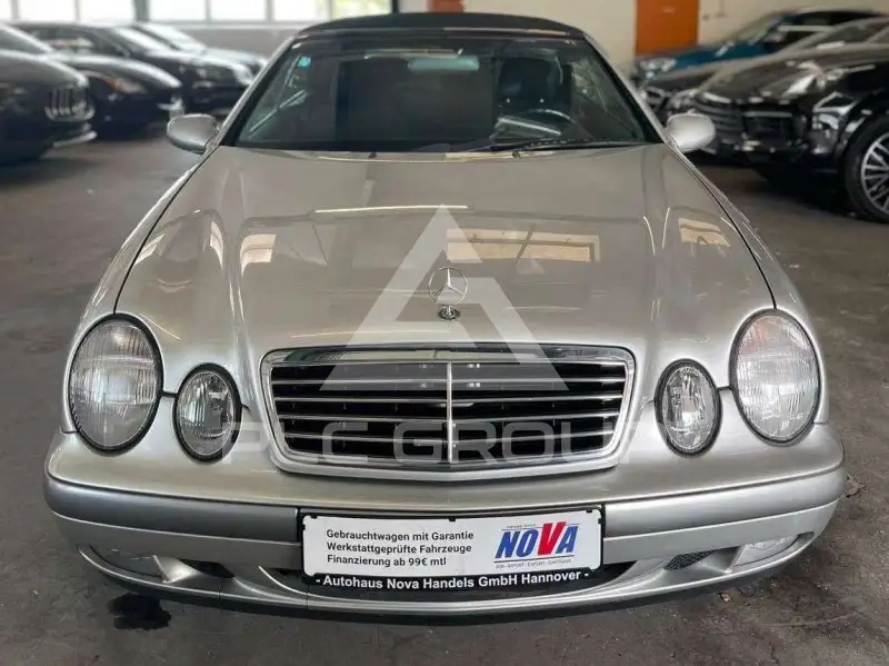 1999 Mercedes Benz CLK 200