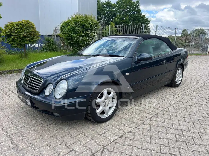 1999 Mercedes Benz CLK 200