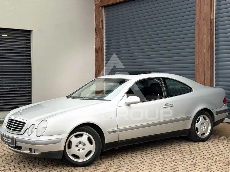 1999 Mercedes Benz CLK 200