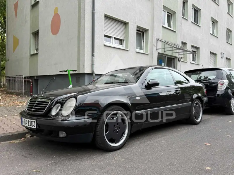 1999 Mercedes Benz CLK 200