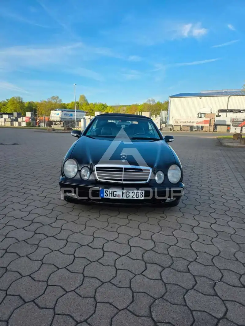 1999 Mercedes Benz CLK 200