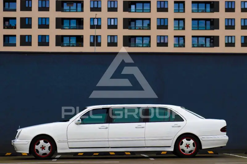 1999 Mercedes Benz 220