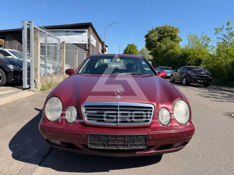 1999 Mercedes Benz CLK 320