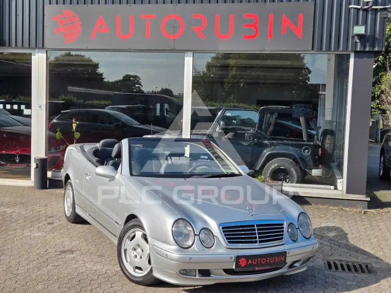1999 Mercedes Benz CLK 320