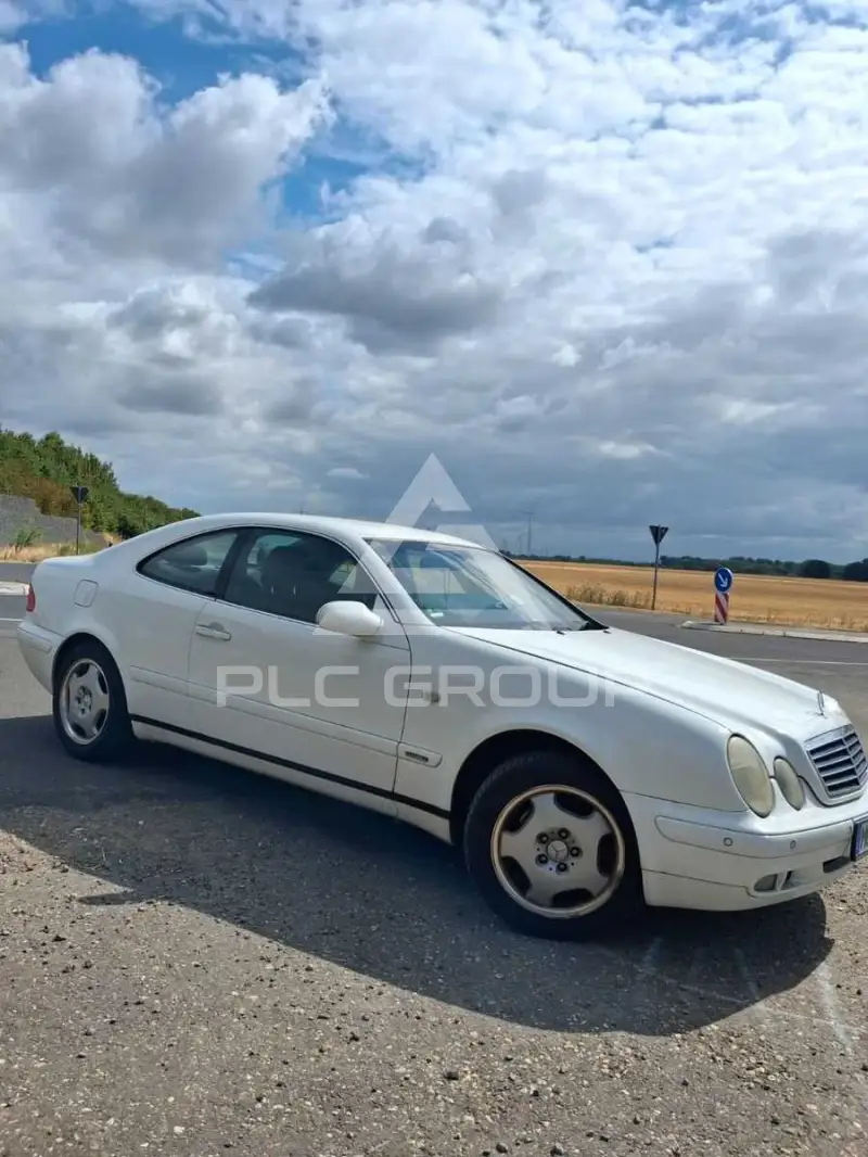 1999 Mercedes Benz CLK 320