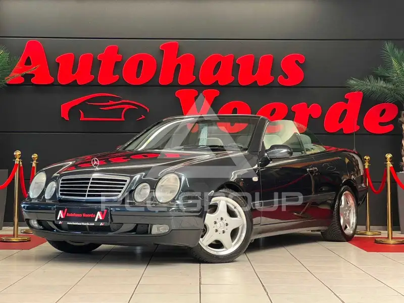 1999 Mercedes Benz CLK 320