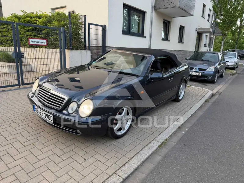 1999 Mercedes Benz CLK 320